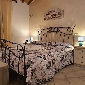 appartamenti-tinacci.it-tuscanyhotel.com/