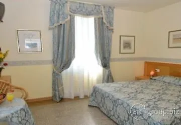 Bed & Breakfast Villa Angelica Lido di Venezia